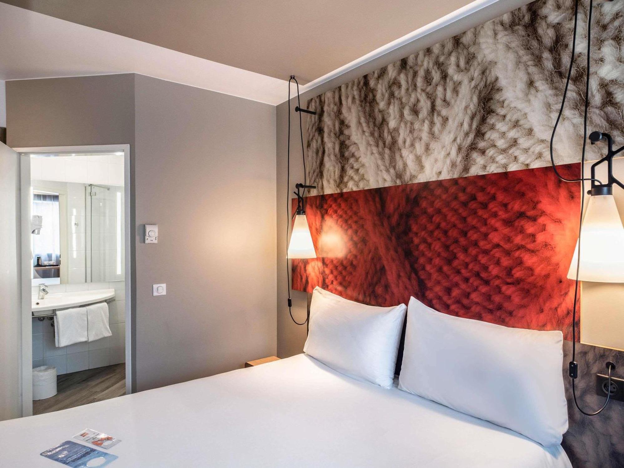 Ibis Centrum Hotel 3*